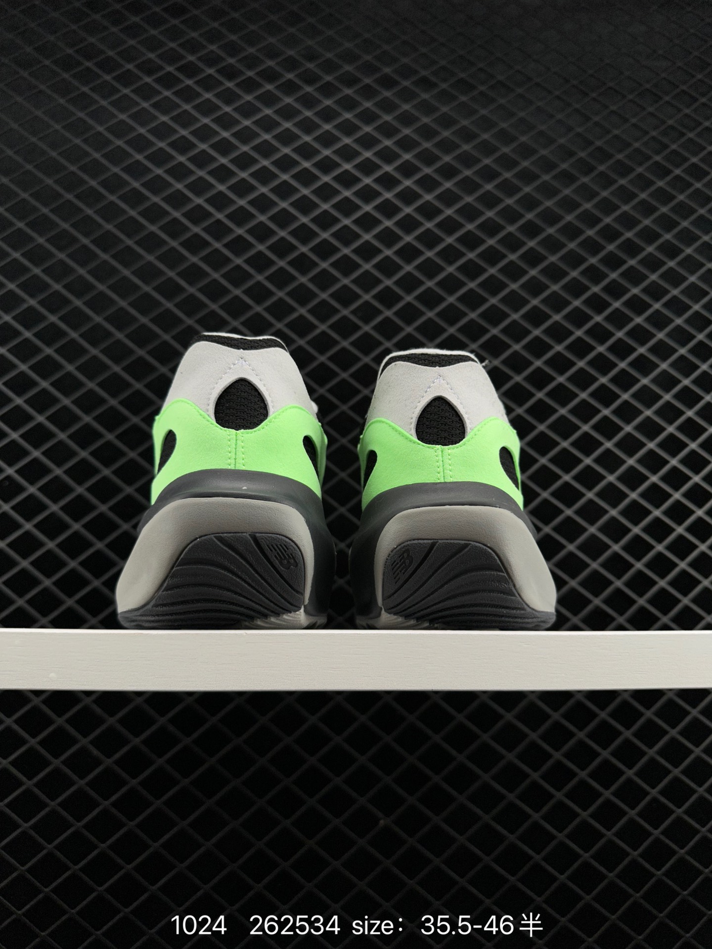 New Balance Warped Runner